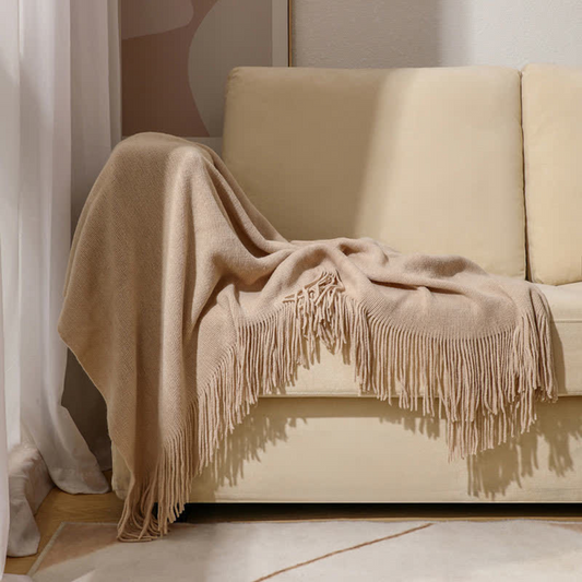 Chunky Knit Fringed Throw – view 2