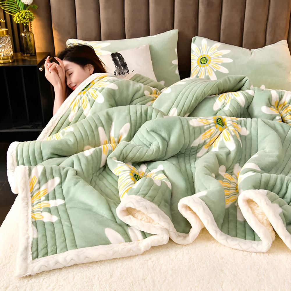 Reversible Daisy Velvet Throw – view 2