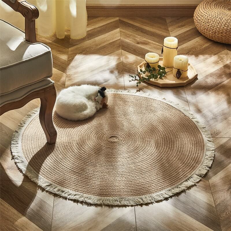 Round Braided Jute Rug