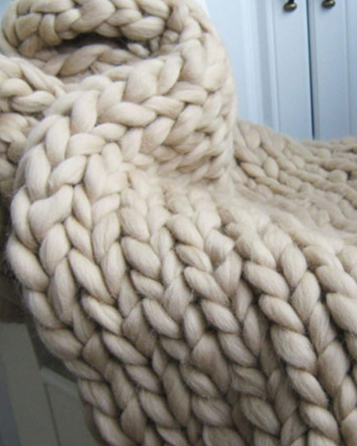 Chunky Chenille Throw – view 4