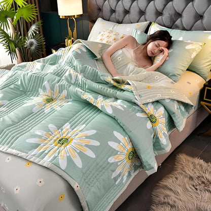 Reversible Daisy Velvet Throw – view 3