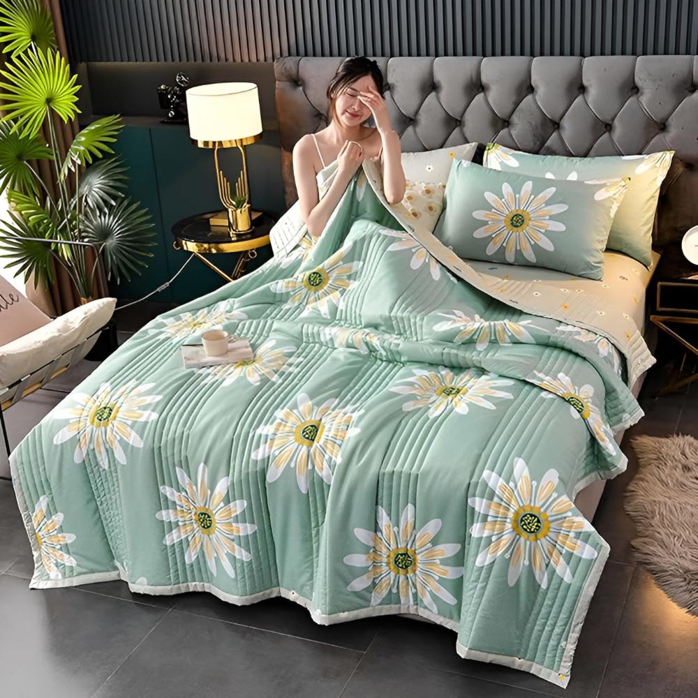 Reversible Daisy Velvet Throw – view 5