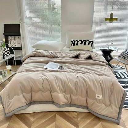 Lightweight woven summer throw with a contrasting border – view 9