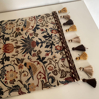 Bird & Floral Jacquard Table Runner – view 8