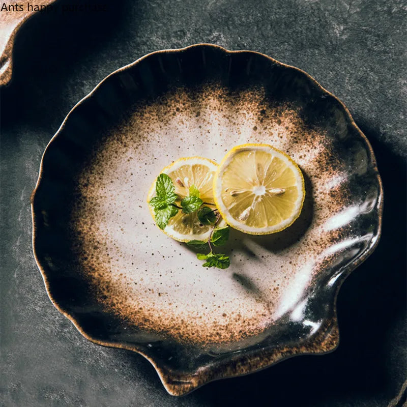 Shell-Shaped Ceramic Plate – view 9