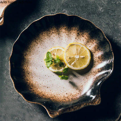 Shell-Shaped Ceramic Plate – view 9