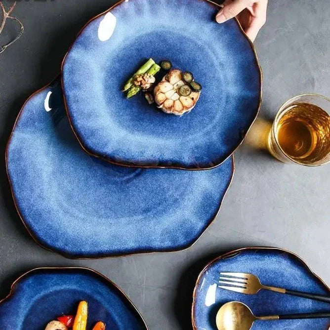 Artisan Porcelain Dinnerware Set – 4-Piece