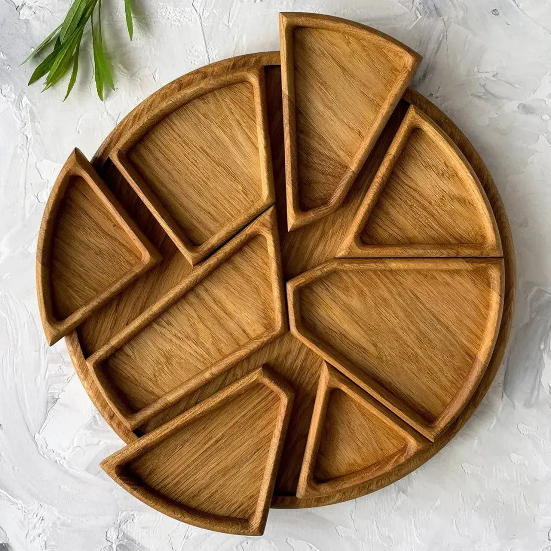 Round Wooden Appetiser Tray – 8 Compartments – view 7