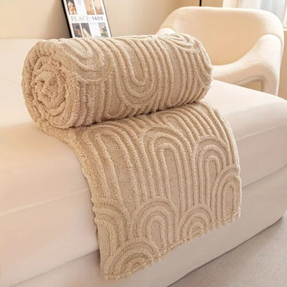 Arch Pattern Fleece Throw – view 4