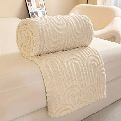 Arch Pattern Fleece Throw – view 5