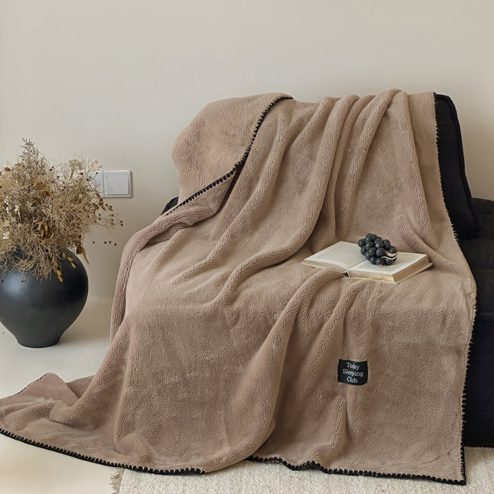 Bouclé-Texture Winter Throw