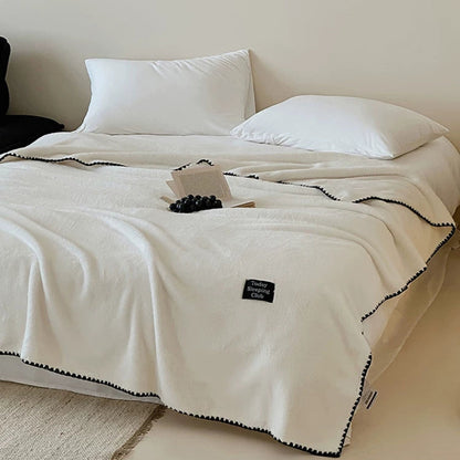 Bouclé-Texture Winter Throw – view 3