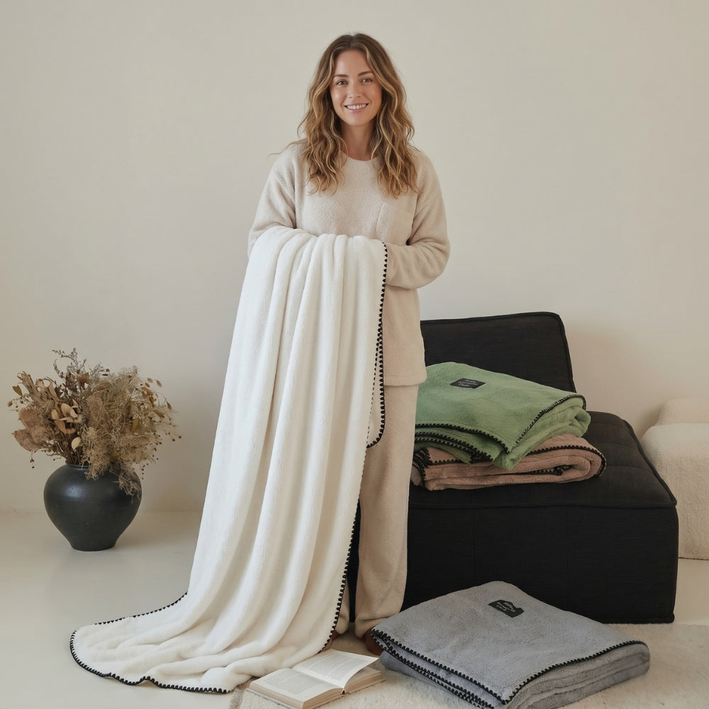 Bouclé-Texture Winter Throw – view 5