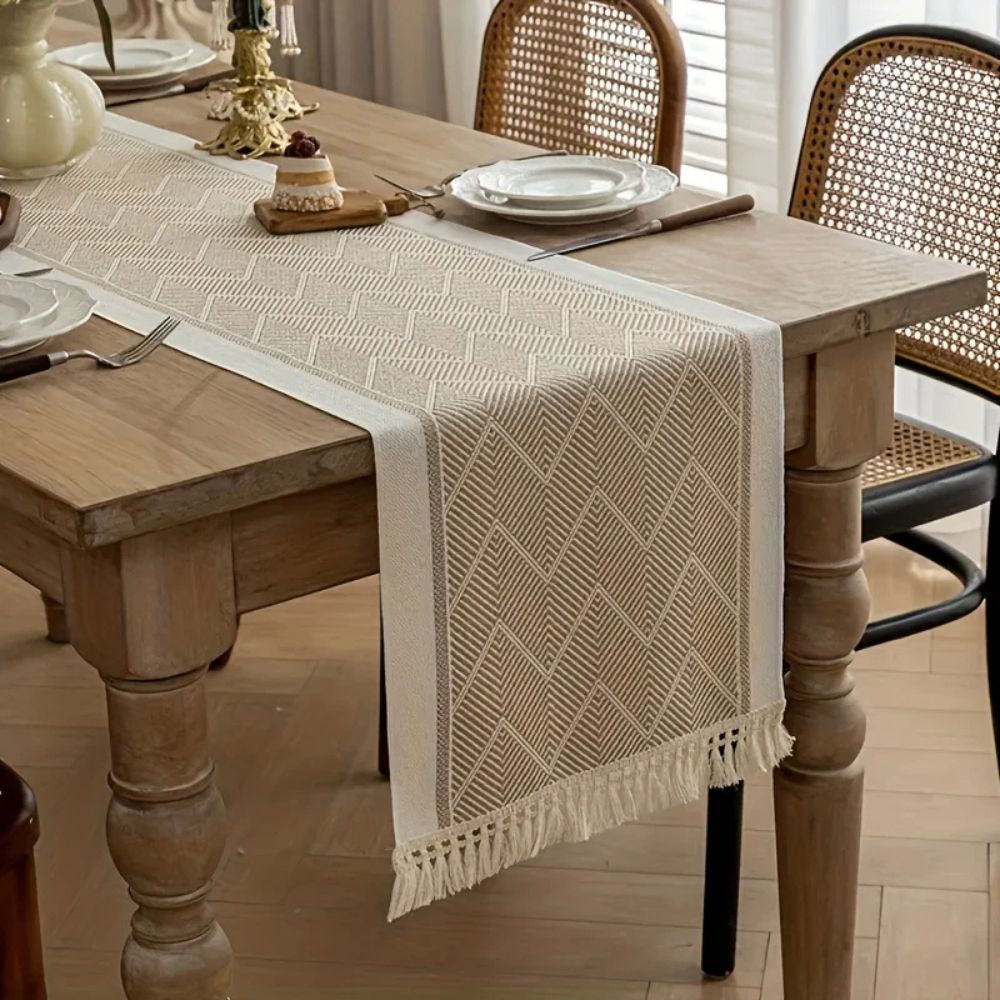 Zigzag Woven Table Runner – view 10