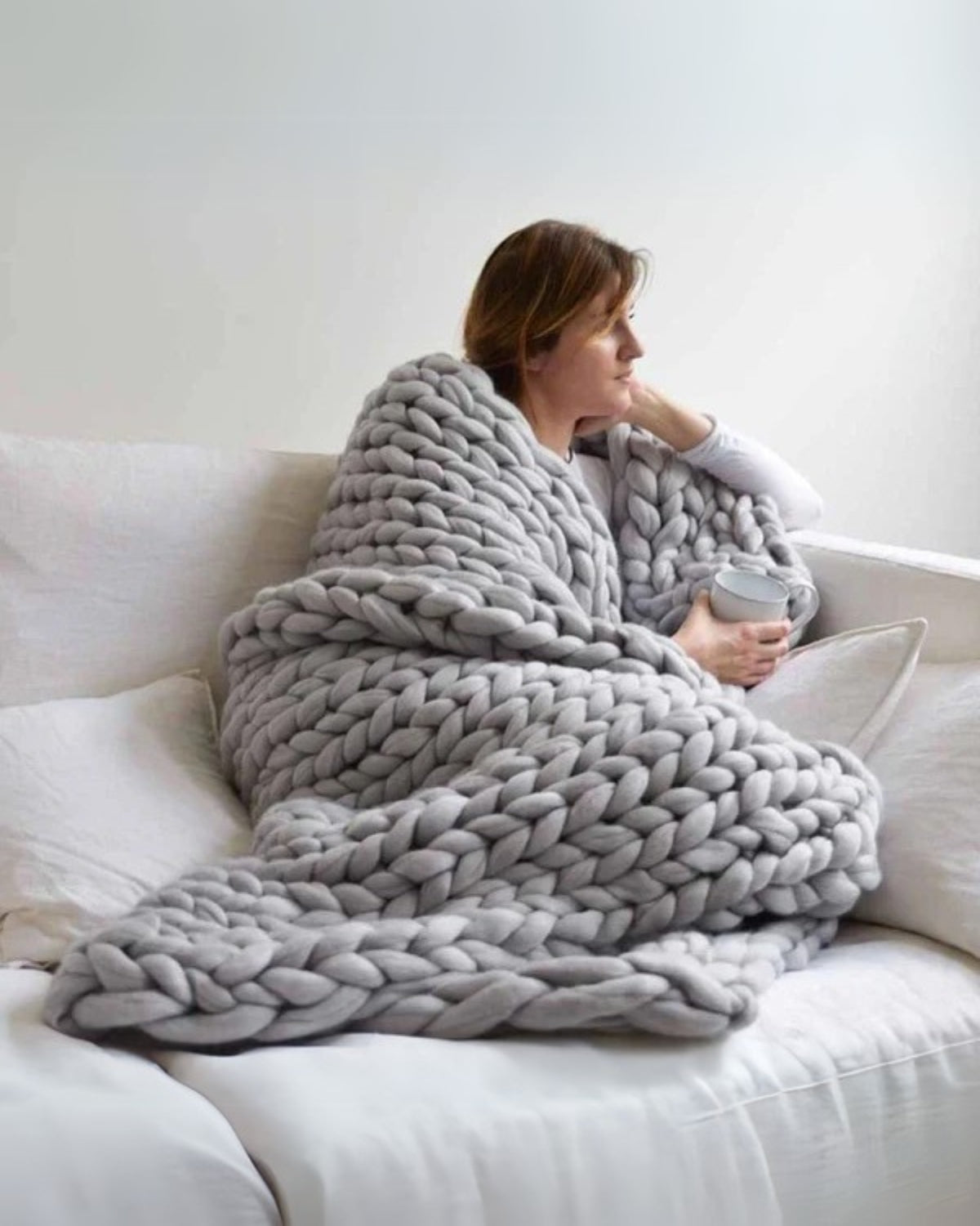 Chunky Chenille Throw – Light Grey