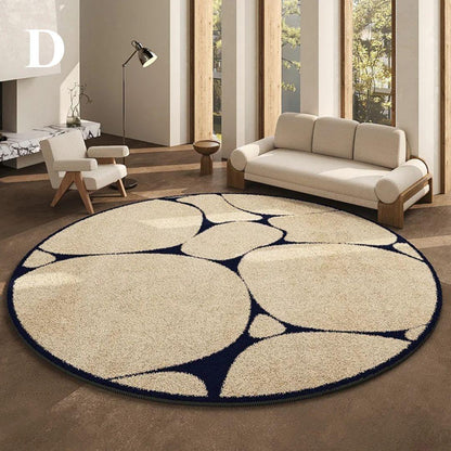 Round Black Patterned Rug – view 4