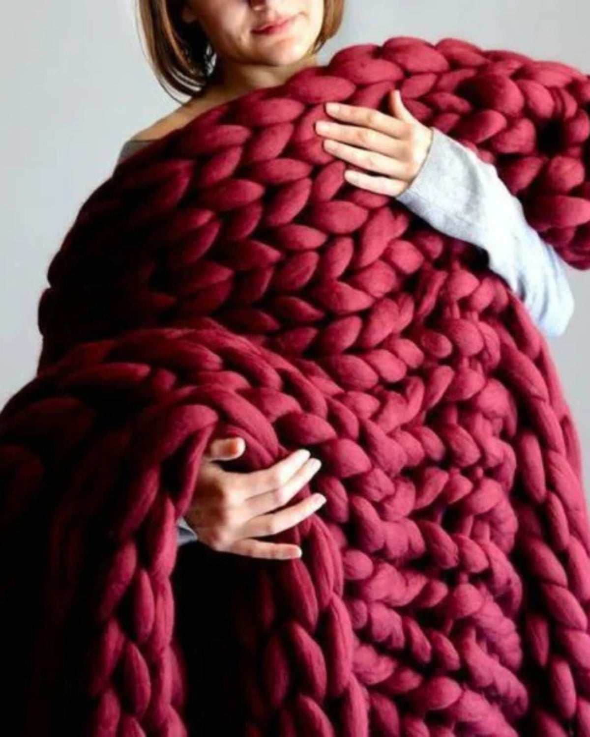 Chunky Chenille Throw – Red